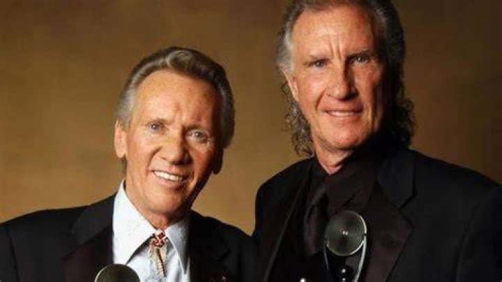 Bobby Hatfield: The Man Behind The Voice And His Height