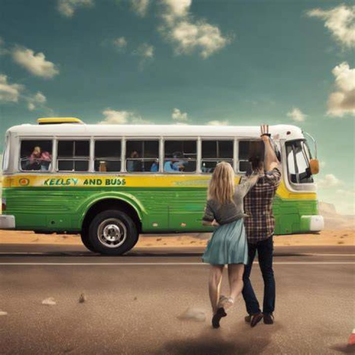 Kelsey Lawrence Bus Video, Kelsey Lawrence Fanbus Video On Twitter and