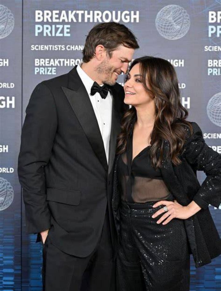Mila Kunis and Ashton Kutcher are now husband and wife Mirror Online
