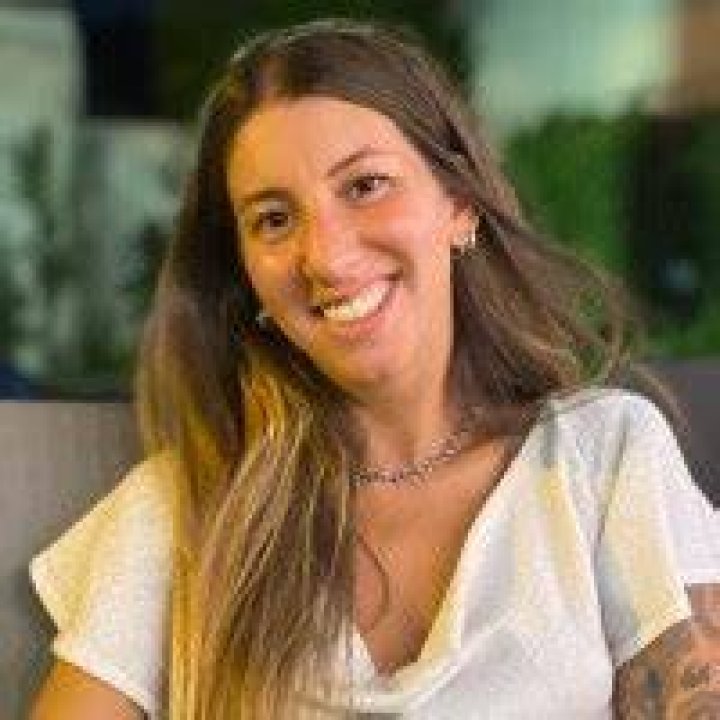 Sofia Travaglini Encargada de Sucursal Administrativa TRAVEL ROCK S